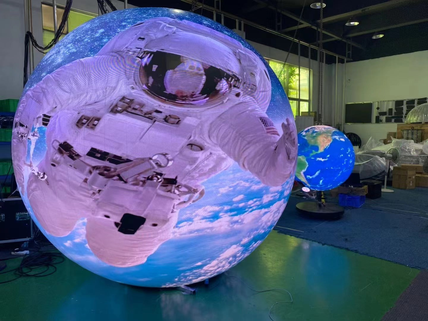 From Architectural Aesthetics to Emotional Atmosphere: How LED Ball Screens Integrate Into Spatial Design