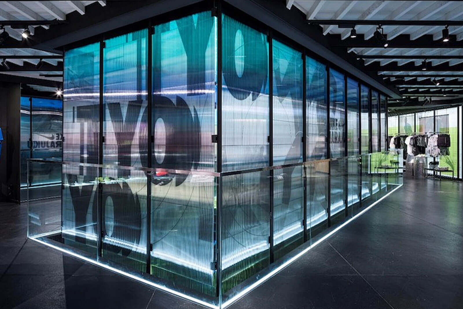 LT Series Flexible Indoor Transparent Adhesive LED Film Display