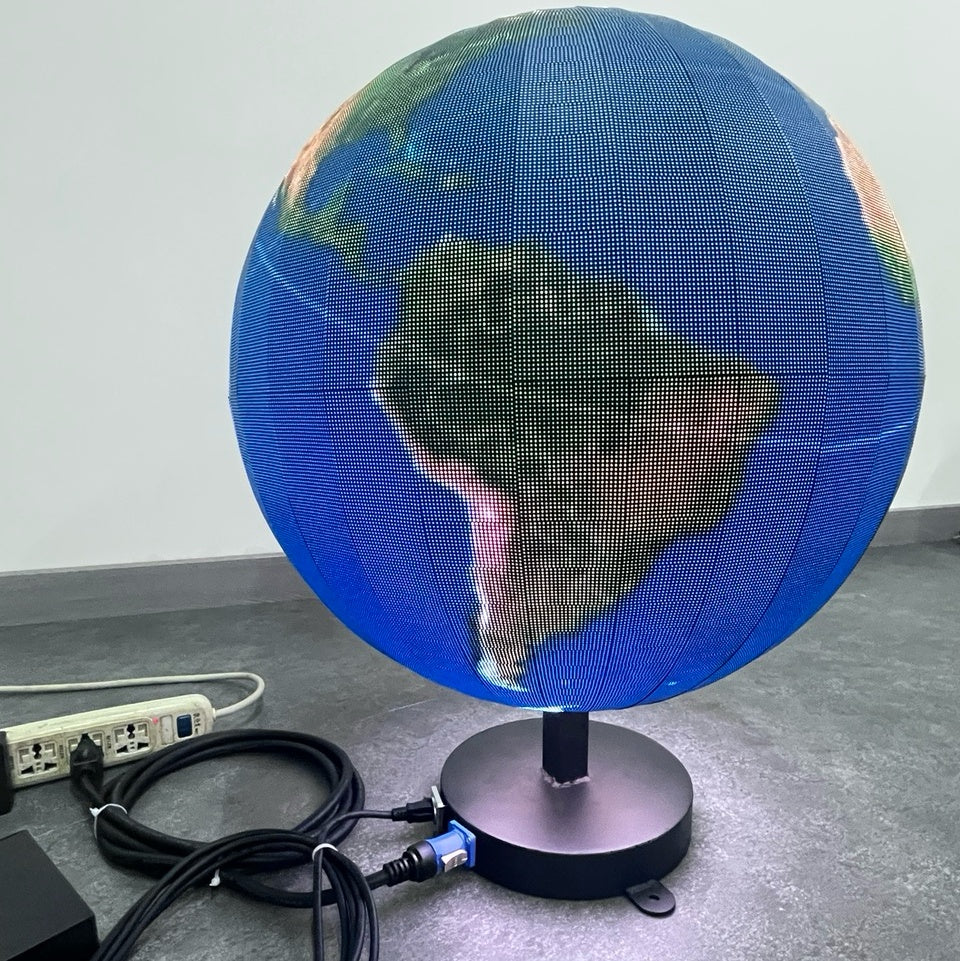 LS-I Small Indoor LED Ball Screen – Dia. 40cm / 50cm / 60cm / 85cm (1.3ft – 2.8ft), P1.86 / P2 | 360° Spherical Screen for Retail & Exhibits