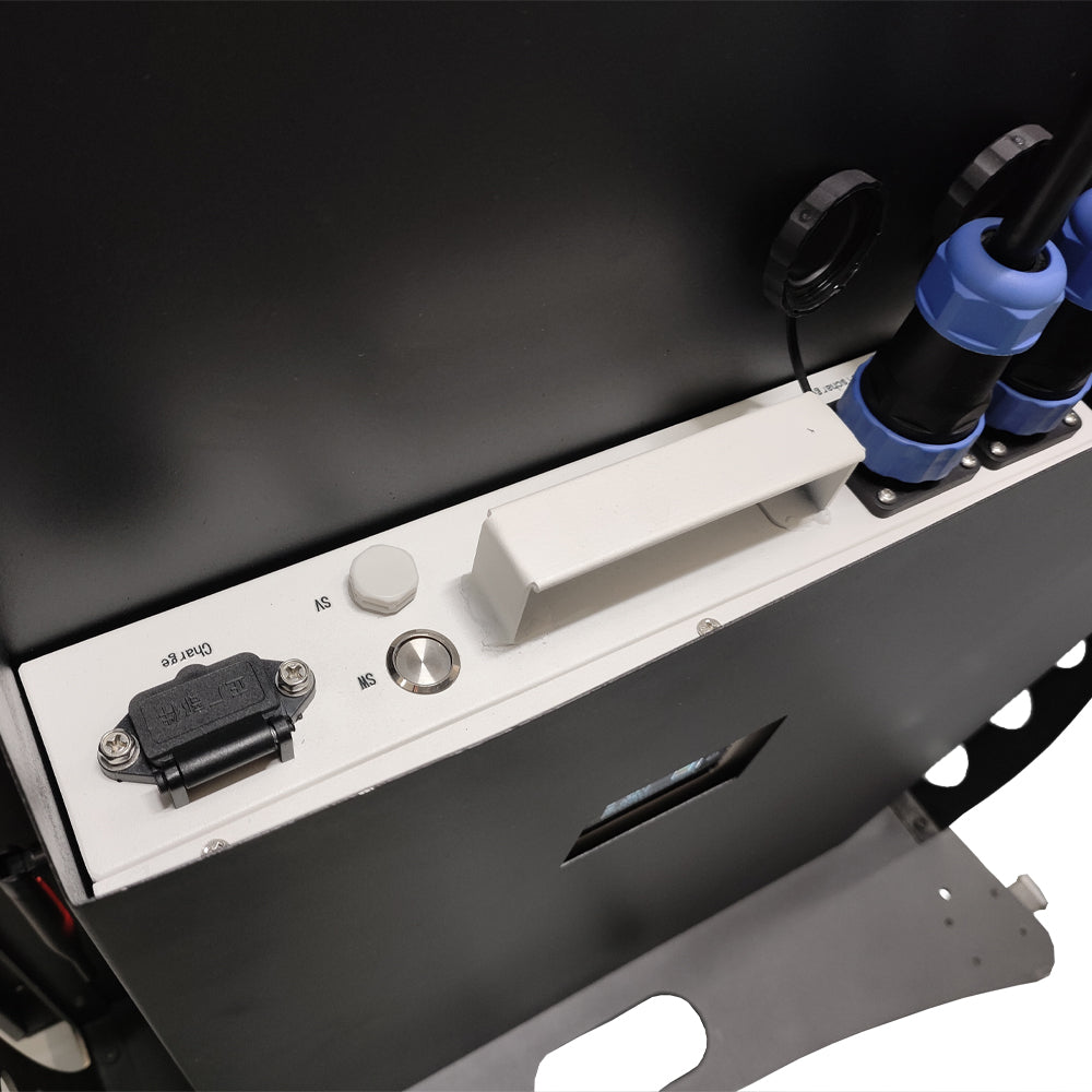 LP-BAT Series LED Poster Sign | 640×1920mm / 960×1920mm | P1.25 / P1.53 / P1.86 / P2.5 | Battery Powered | No Plug Needed | Splicing-Capable