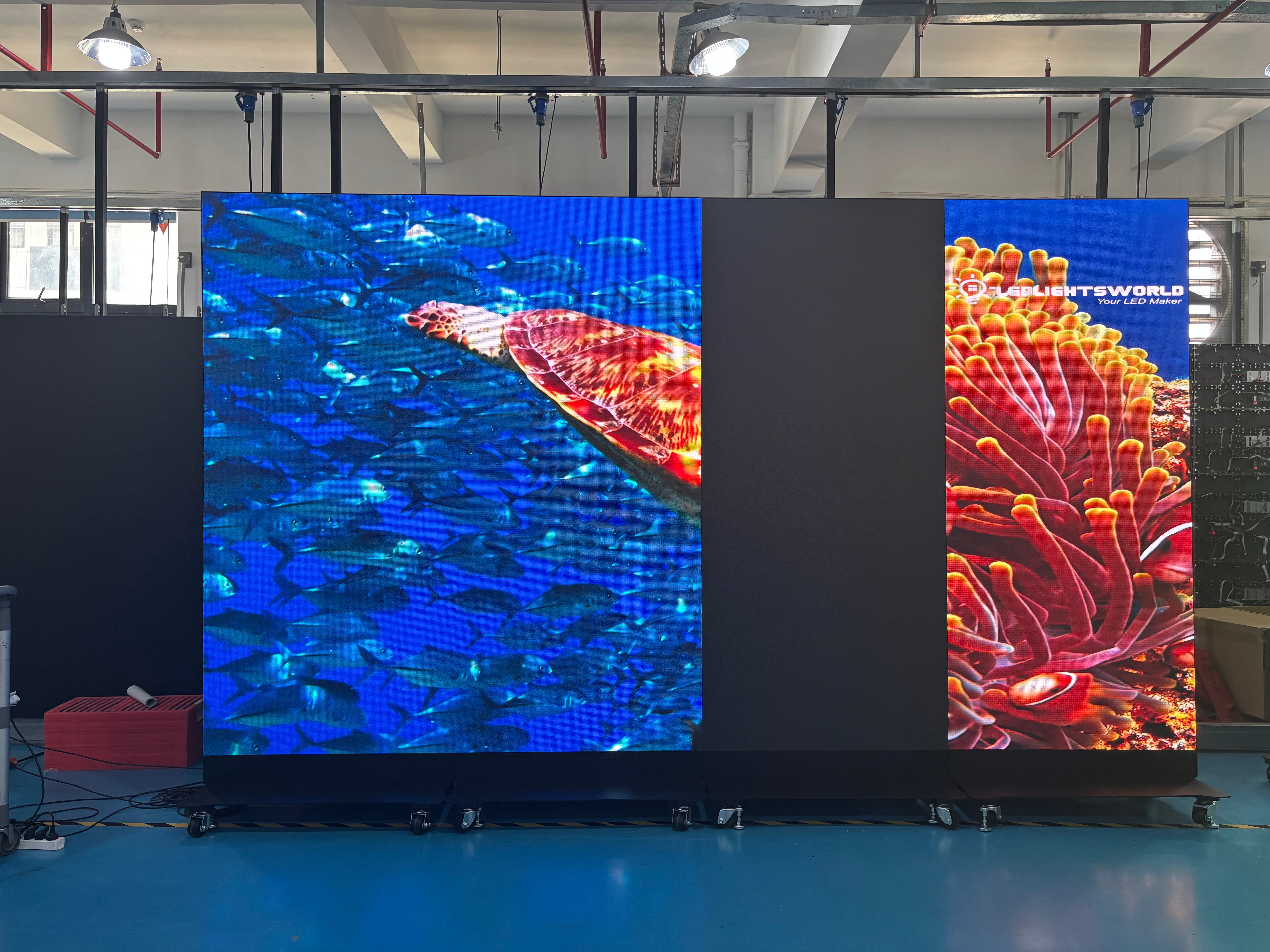 LP-F Series Foldable Extra-Large LED Poster Sign | 1000×2250mm | P1.25 / P1.56 / P1.95 / P2.6 | 1 / 3 / 6-Pack | GOB Surface + Magnetic Frame | Available