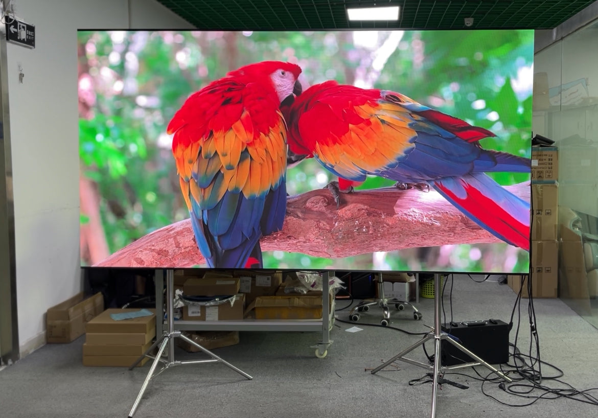 LP-RS 88 Inch Rolling TV P1.562 2x1 Meters 2SQM Portable LED Display Screen Kit